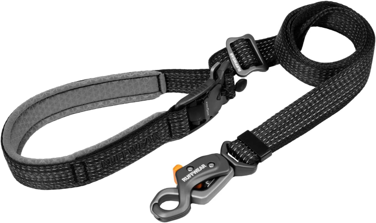Ruffwear Ridgeline Adjustable Dog Leash, Obsidian Black
